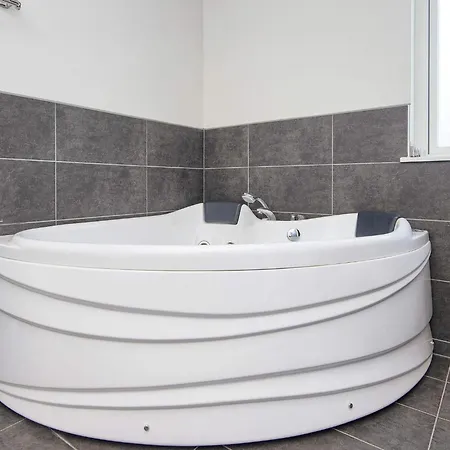 4 Star In Sydals-by Traum Hébergement de vacances Nedre Lysabild